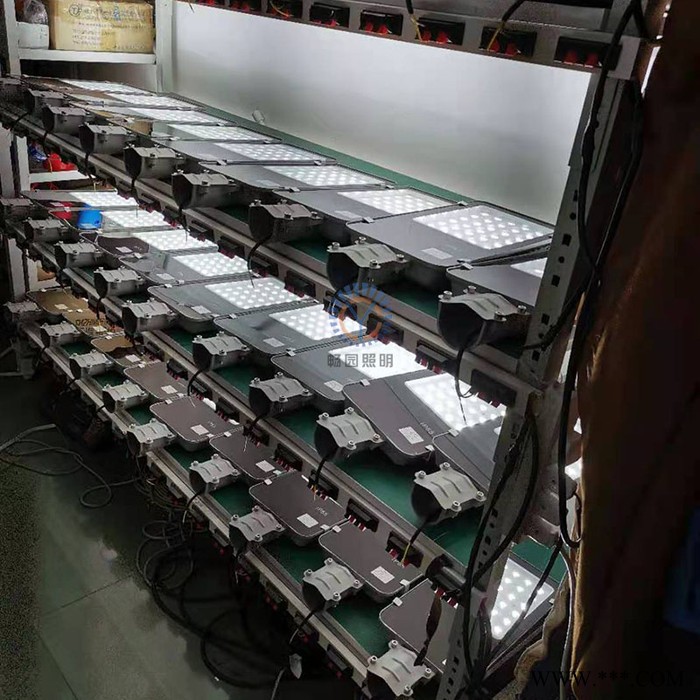 乡村太阳能路灯 太阳能LED路灯 道路太阳能路灯 LED户外灯具图4