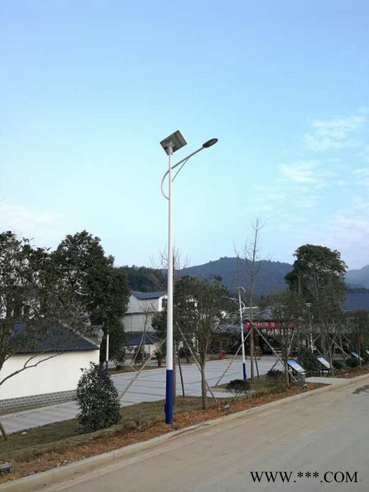 适合经销批发的太阳能灯具 LED照明路灯 亮度好价格低的分体太阳能路灯 20w 太阳能路灯行业规范标准路灯制造公司图3