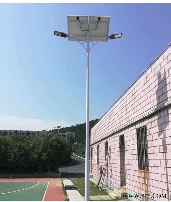 广西6-8太阳能路灯杆   **图4
