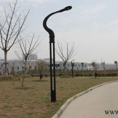 太阳能庭院灯 LED庭院灯 异形庭院灯 景观庭院灯 公园庭院灯广场庭院灯 户外庭院灯 庭院灯生产厂家 庭院灯厂家批发零售