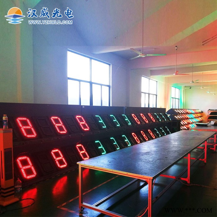 一体化太阳能交通信号灯 人行道led交通信号灯三色 悬臂式红绿灯图6
