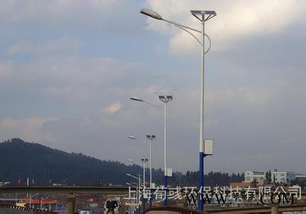 太阳能灯太阳能路灯 LED太阳能道路灯 路灯led光源 农村新款太阳能灯厂销图2