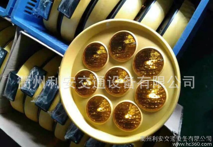 太阳能花形警示灯，交通路障灯，8颗灯珠黄闪灯 traffic light图3