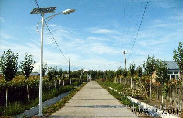 抚顺太阳能路灯_太阳能路灯价格_太阳能路灯生产厂家 - 汉能光电图2