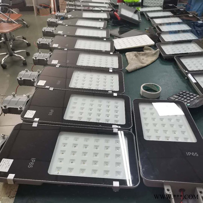 太阳能路灯厂商销售太阳能LED路灯 太阳能路灯价格合理 户外灯具照明图5