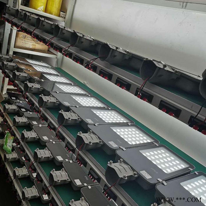 太阳能路灯厂商销售太阳能LED路灯 太阳能路灯价格合理 户外灯具照明图7