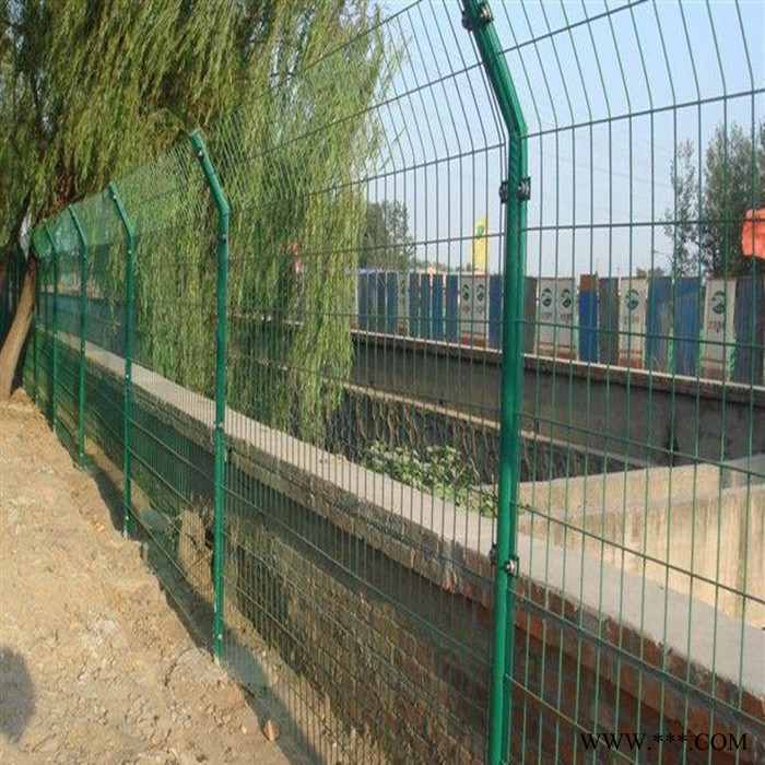 朋英 直销 双边丝护栏网 公路隔离双边丝护栏网 光伏发电双边丝护栏网图2
