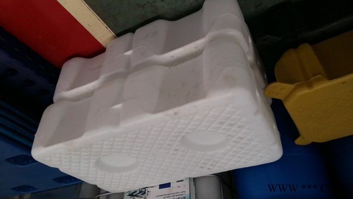 供应通佳全自动TJ-KB2000L/SP 水上光伏浮体吹塑机塑料漂浮浮体浮筒浮桶专用吹塑机设备 水上光伏浮体吹塑机图2