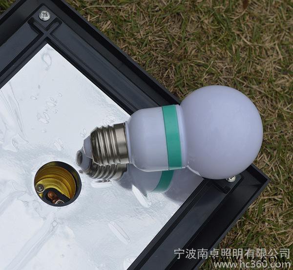 直销1.7米户外小区园林别墅LED太阳能庭院灯太阳能景观道路图3