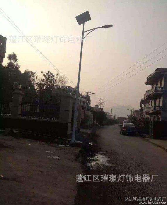 璀璨  专业太阳能路灯厂家，主营太阳能路灯，锂电池太阳能路灯 太阳能led路灯锂电池图2