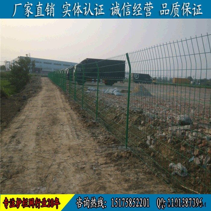 山东光伏电厂防护网 圈地铁丝防护网 景区护栏网厂家 现货供应图8