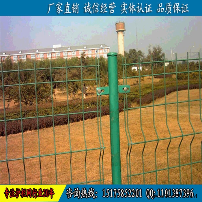 山东光伏电厂防护网 圈地铁丝防护网 景区护栏网厂家 现货供应图7