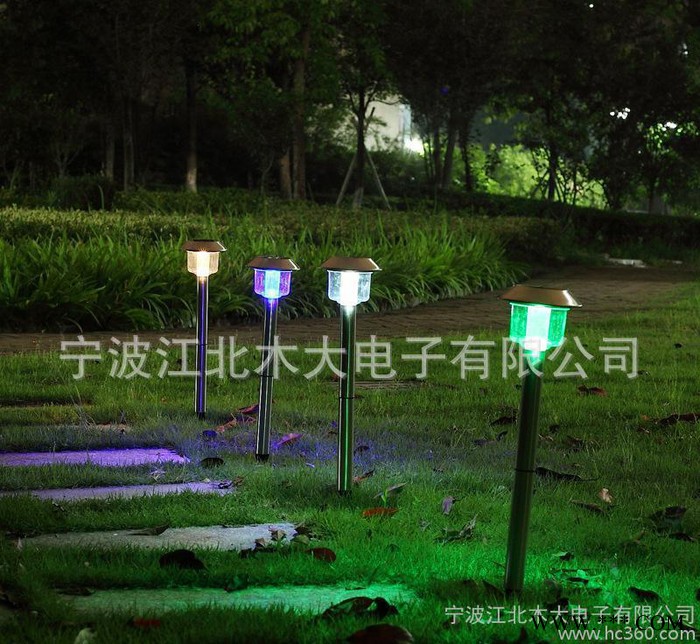 太阳能花园灯(4LED) 超高亮度太阳能草坪灯 led庭院灯图2