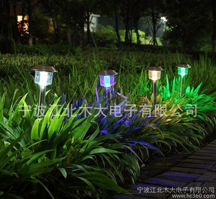 太阳能花园灯(4LED) 超高亮度太阳能草坪灯 led庭院灯图3