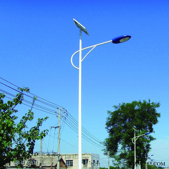 江苏丰泽照明7米太阳能LED路灯太阳能路灯庭院灯图2