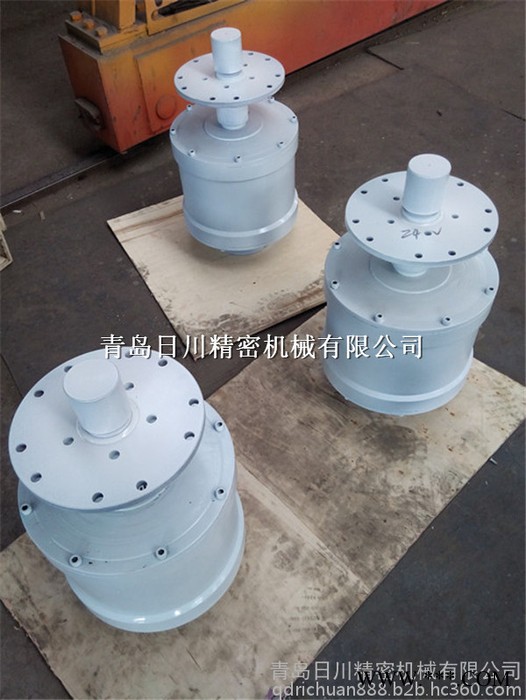 青岛日川1KW垂直轴风力发电机RCVA-1000图1