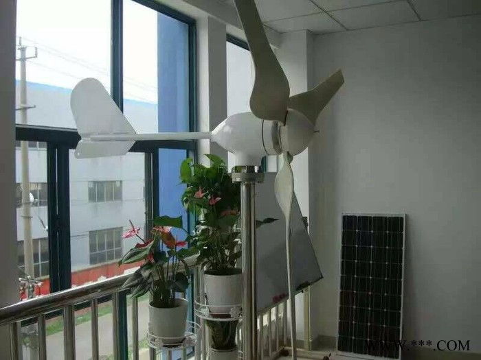 太阳能风力发电机 泰坦小风发图3