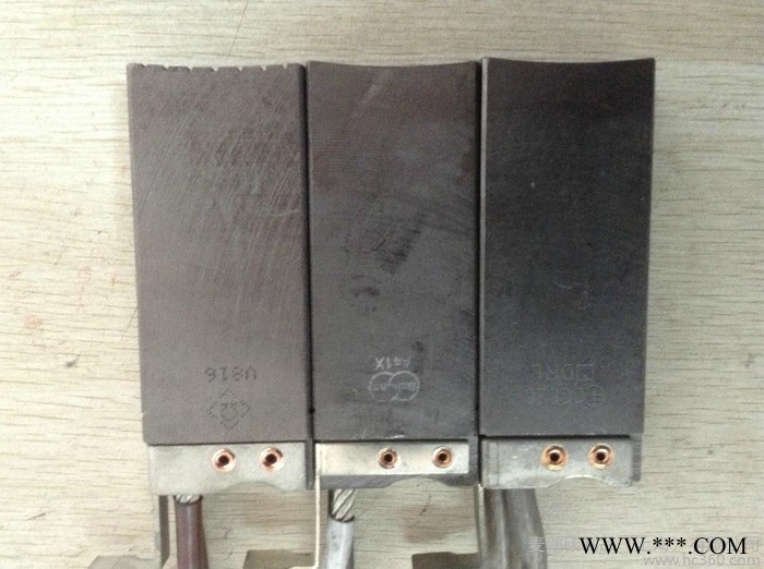 麦伽（megaa)风力发电机相碳刷V8图3