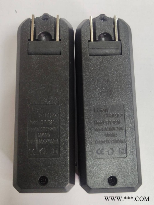 厂家直供  4.2V650mA18650锂电池充电器 单槽座充 充电器 方联电子厂图2