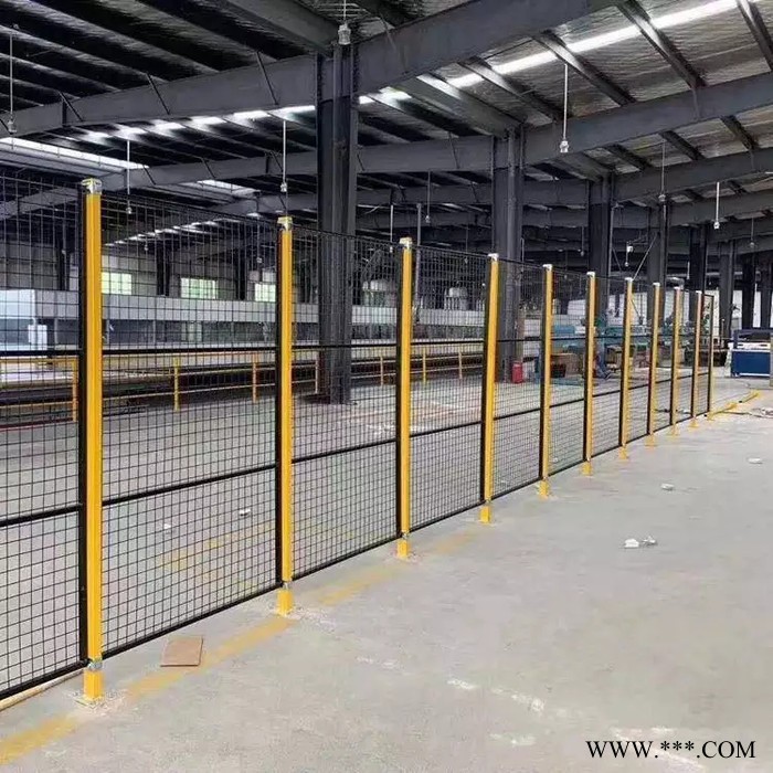 江苏公路隔离栅 光伏电站双边丝护栏网 鱼塘养殖隔离围栏 圈地防护网定做图3