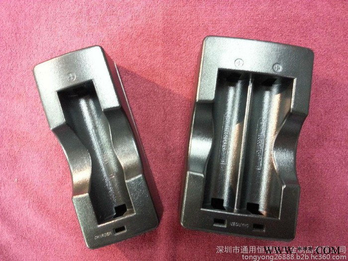 厦门注塑厂家专业生产批发锂电池充电器外壳 TYH18650单充双充塑料充电器外壳 配弹片图7