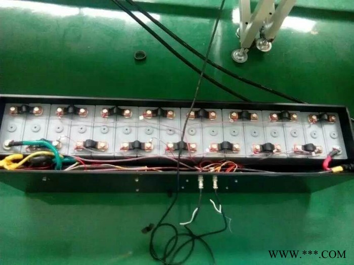 3.2v100ah磷酸铁锂电池  A品 动力电池3c持续放电瞬间5c全新A品图2