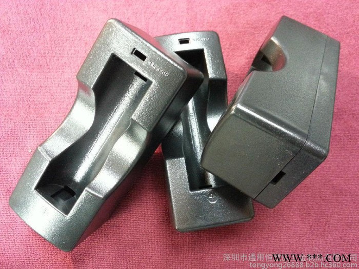 山东厂家专业生产批发单充双充锂电池充电器外壳 18650塑胶充电器外壳图4