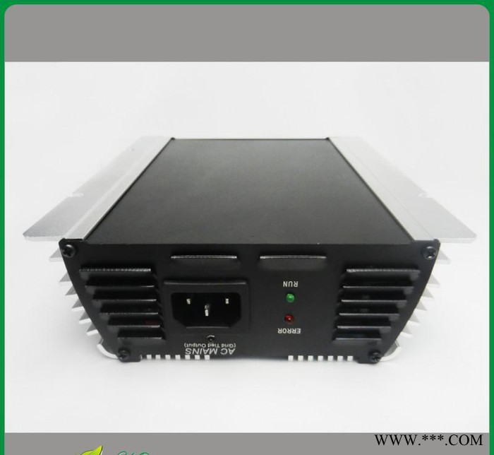 高效微型太阳能光伏并网逆变器10.5-30V, 300W，适图2