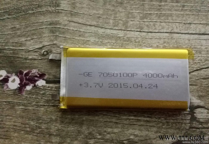 7050100/4000mah 4.7苹果背夹 聚合物锂电池图2