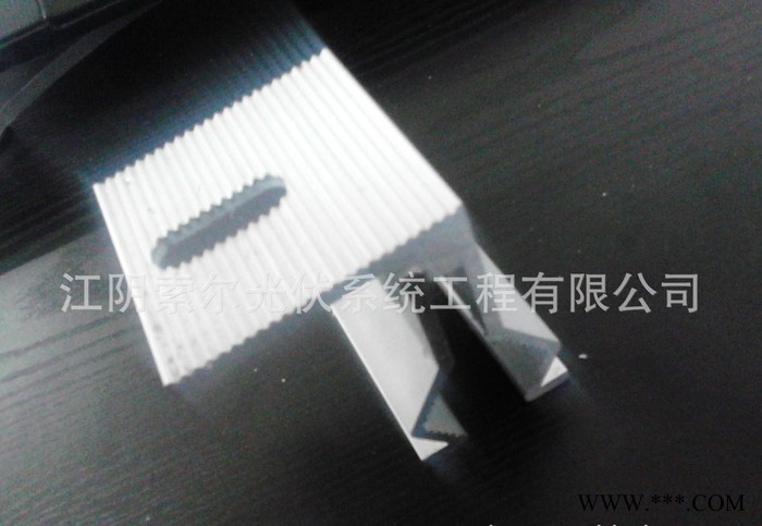 光伏支架配件 角驰三彩钢瓦夹具图3