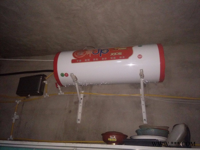 供应火阳能热水器130水箱火阳能热水器巴中大世界电器图2