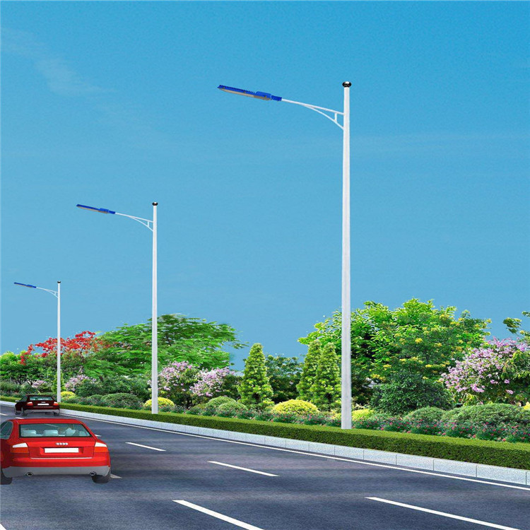 智慧道路灯杆专卖丨钦州灵山太阳能路灯5米6米路灯杆