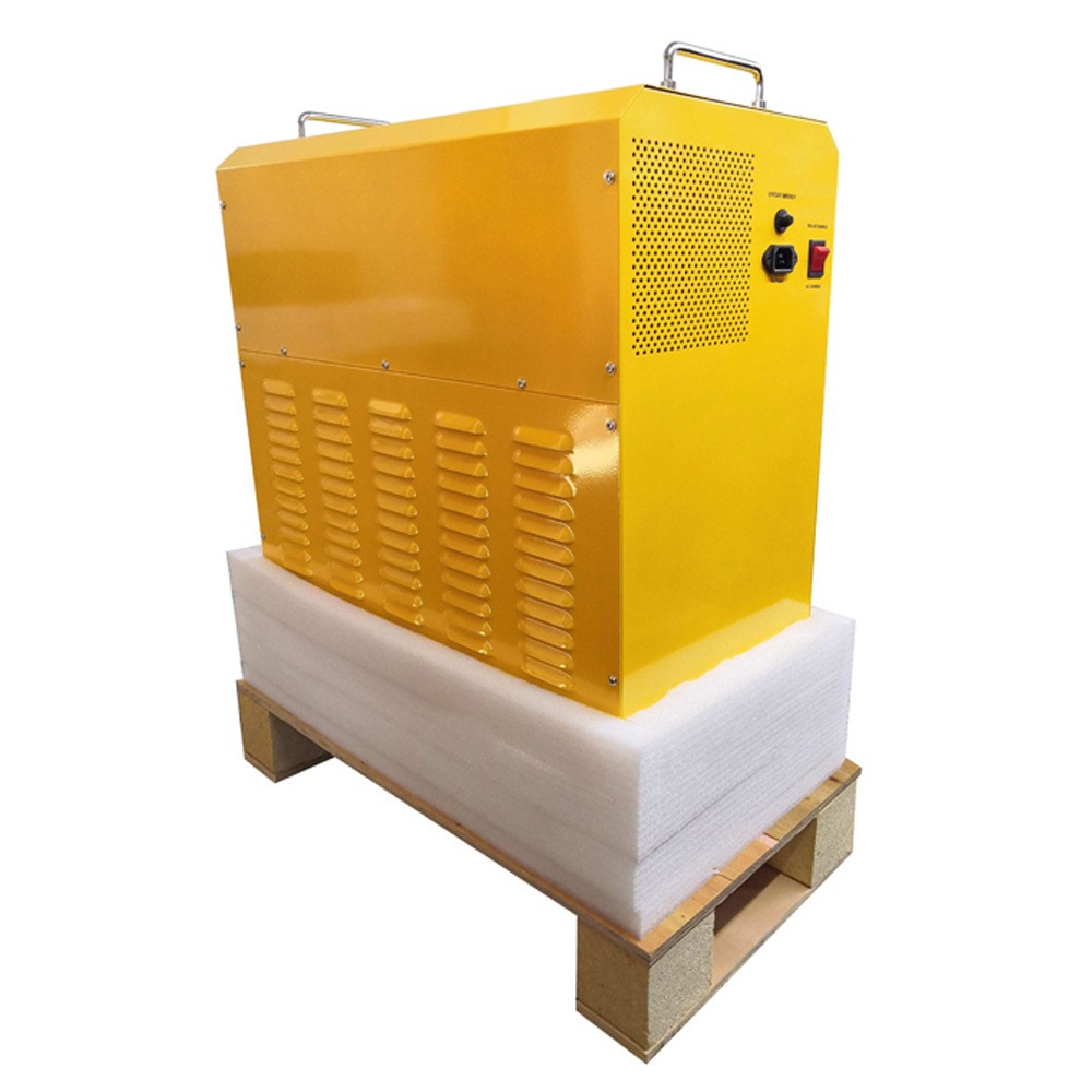 逆控一体太阳能发电机 纯正弦波600W 220V交流电输出供家用电器用图3