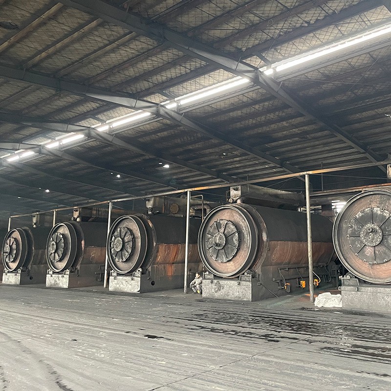 废旧橡胶轮胎裂解处理系统炼油设备废塑料塑铝提取燃料油设备图2