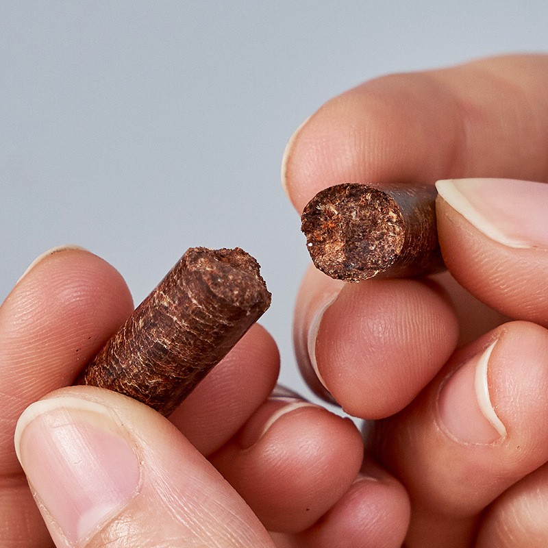 生物质颗粒定制取暖炉锅炉燃料木质生物颗粒厂家批发环保新能源图2