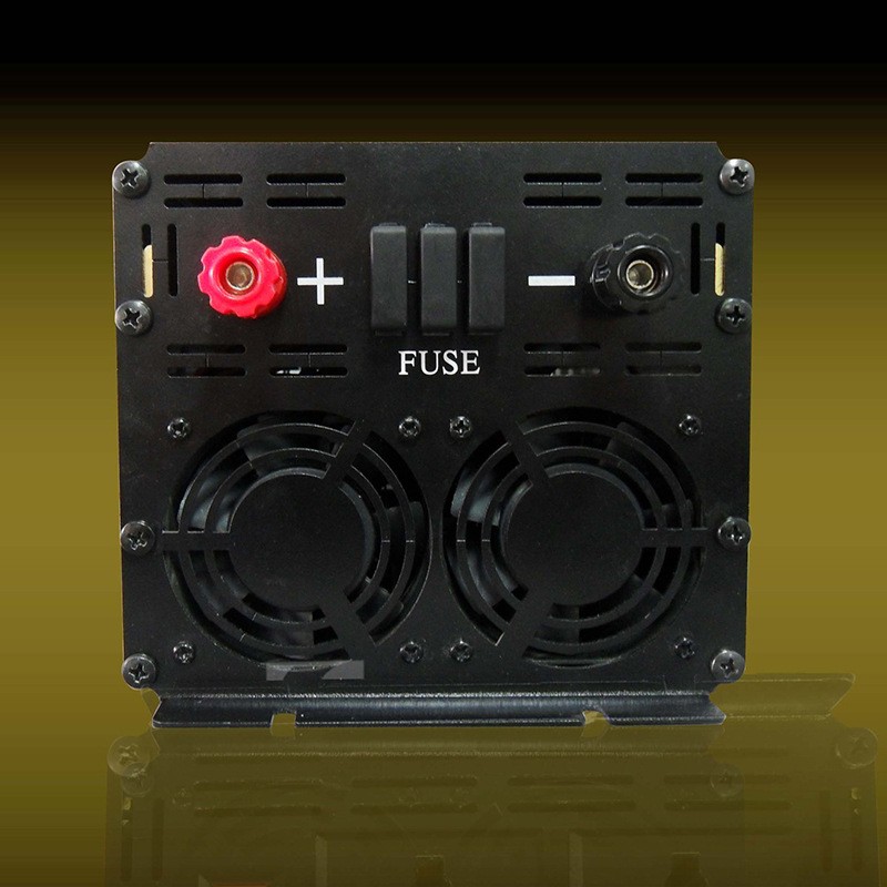 足功率厂家批发正弦波太阳能逆变器1500W 24V转110V Inverter图4